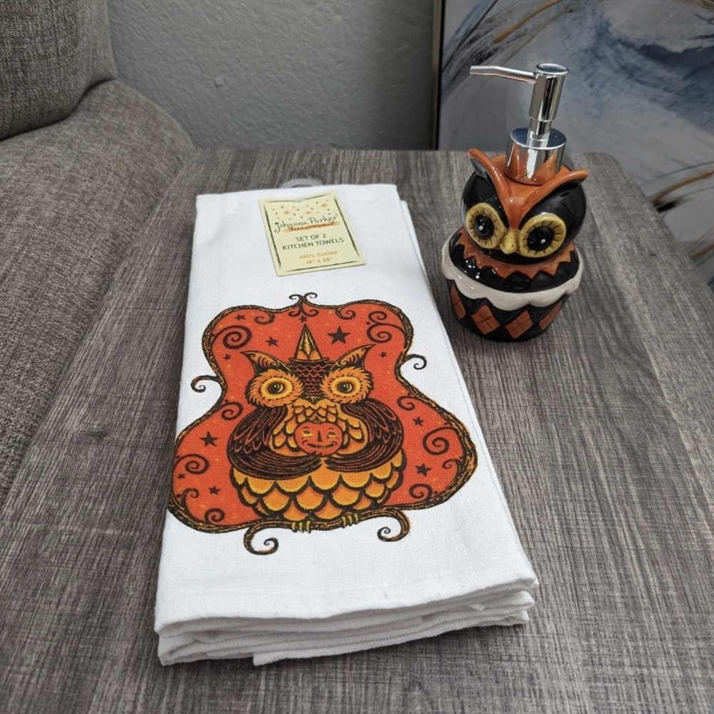 *NWT* Johanna Parker Owl Set